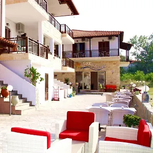 Avra 3*, Ormos Panagias Greece